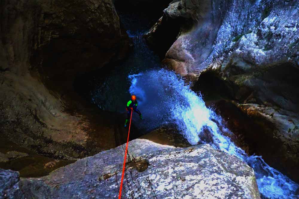 Canyoning in Nepal